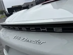 2022 Porsche 718 Boxster 2.0T, белый — фото 8