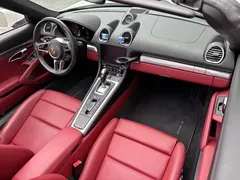 2022 Porsche 718 Boxster 2.0T, белый — фото 13