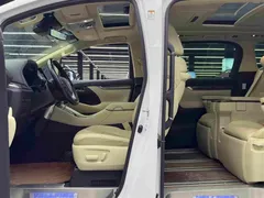 2021 Toyota Vellfire 2.5L HV, белый — фото 8