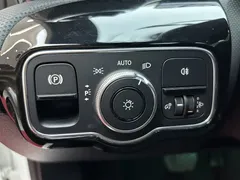 2022 Mercedes-Benz A-Class A 180 L, белый — фото 20