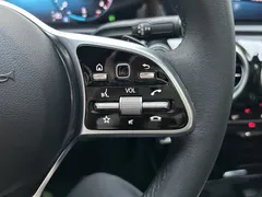 2022 Mercedes-Benz A-Class A 180 L, белый — фото 26