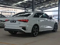 2022 Audi A3L Limousine 35 TFSI Luxury Sport, белый — фото 5