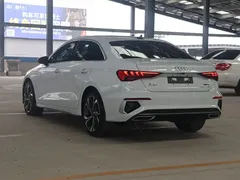 2022 Audi A3L Limousine 35 TFSI Luxury Sport, белый — фото 7