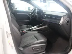 2022 Audi A3L Limousine 35 TFSI Luxury Sport, белый — фото 11