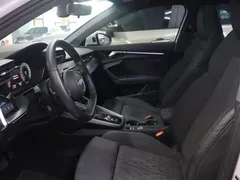 2022 Audi A3L Limousine 35 TFSI Luxury Sport, белый — фото 12