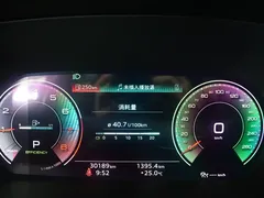 2022 Audi A3L Limousine 35 TFSI Luxury Sport, белый — фото 15