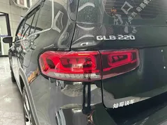 2023 Mercedes-Benz GLB 220, чёрный — фото 4