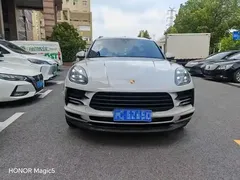2021 Porsche Macan 2.0T — фото 2