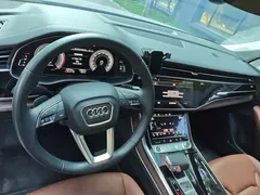 2023 Audi Q7 55 TFSI quattro S line, чёрный — фото 11