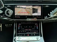 2021 Audi Q8 55 TFSI, чёрный — фото 11