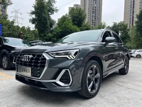 奥迪Q3 2021款 35 TFSI 时尚动感型