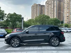 2023 Audi Q5L 40T, чёрный — фото 4
