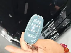 2023 Hongqi E-QM5 Basic Mobility, чёрный — фото 9