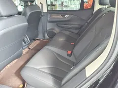 2023 Hongqi E-QM5 Basic Mobility, чёрный — фото 17
