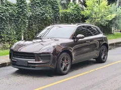 2022 Porsche Macan 2.0T — фото 1