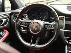 2022 Porsche Macan 2.0T — фото 8