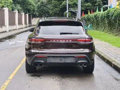 2022 Porsche Macan 2.0T — фото 19