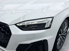 2022 Audi A5 Sportback 40 TFSI quattro Luxury Sport, белый — фото 2