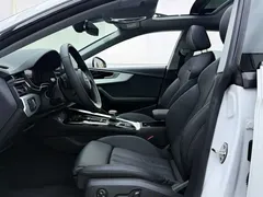 2022 Audi A5 Sportback 40 TFSI quattro Luxury Sport, белый — фото 6