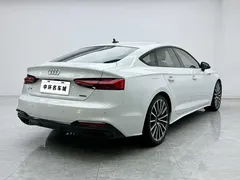 2022 Audi A5 Sportback 40 TFSI quattro Luxury Sport, белый — фото 16