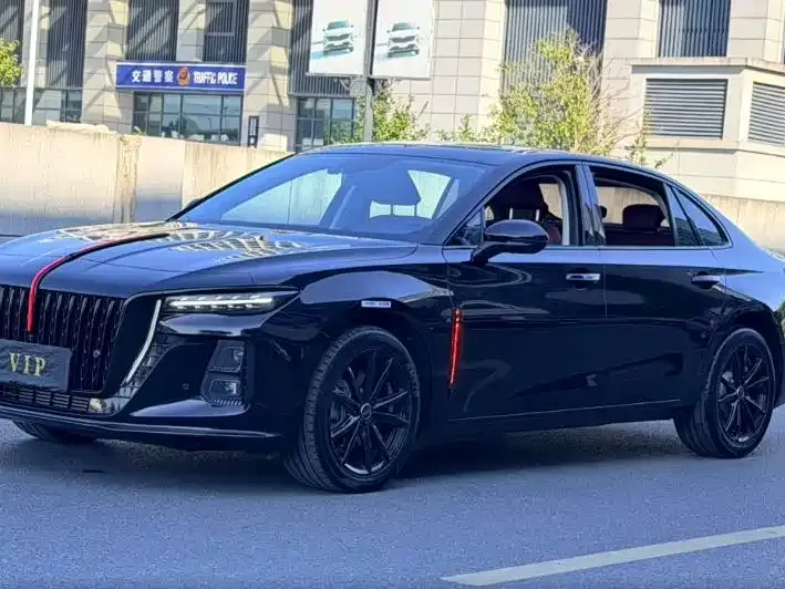2025 Hongqi H5 1.5T DCT