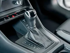 2020 Audi Q3 Sportback 40 TFSI Fashion, белый — фото 16