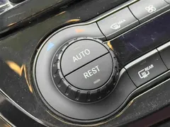 2020 Mercedes-Benz Vito 2.0T, чёрный — фото 17