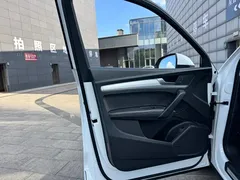 2020 Audi Q5L 40 TFSI Fashion, белый — фото 25