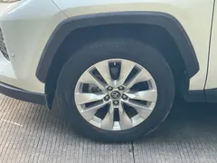 2022 Toyota Wildlander 2.0L CVT 2WD, белый — фото 3