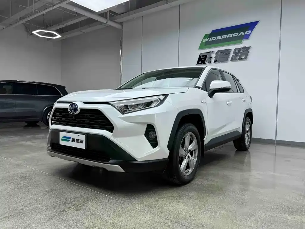 2022 Toyota RAV4 Hybrid 2.5L E-CVT 2WD Elite