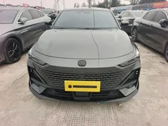2023 Changan UNI-V 1.5T Premium — фото 2