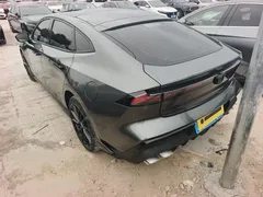 2023 Changan UNI-V 1.5T Premium — фото 13