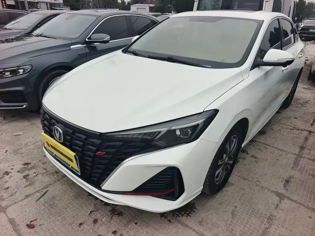 2023 Changan Eado PLUS 1.4T GDI DCT Premium