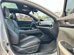 2022 Changan UNI-V 1.5T Premium — фото 17