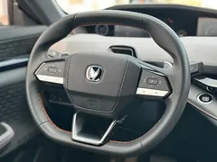 2022 Changan UNI-V 1.5T Premium — фото 23