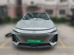 2022 Changan UNI-V 1.5T — фото 3