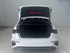 2022 Audi A3L Limousine 35 TFSI Fashion Sport, белый — фото 17