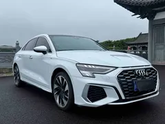 2022 Audi A3L Limousine 35 TFSI Fashion Sport, белый — фото 3