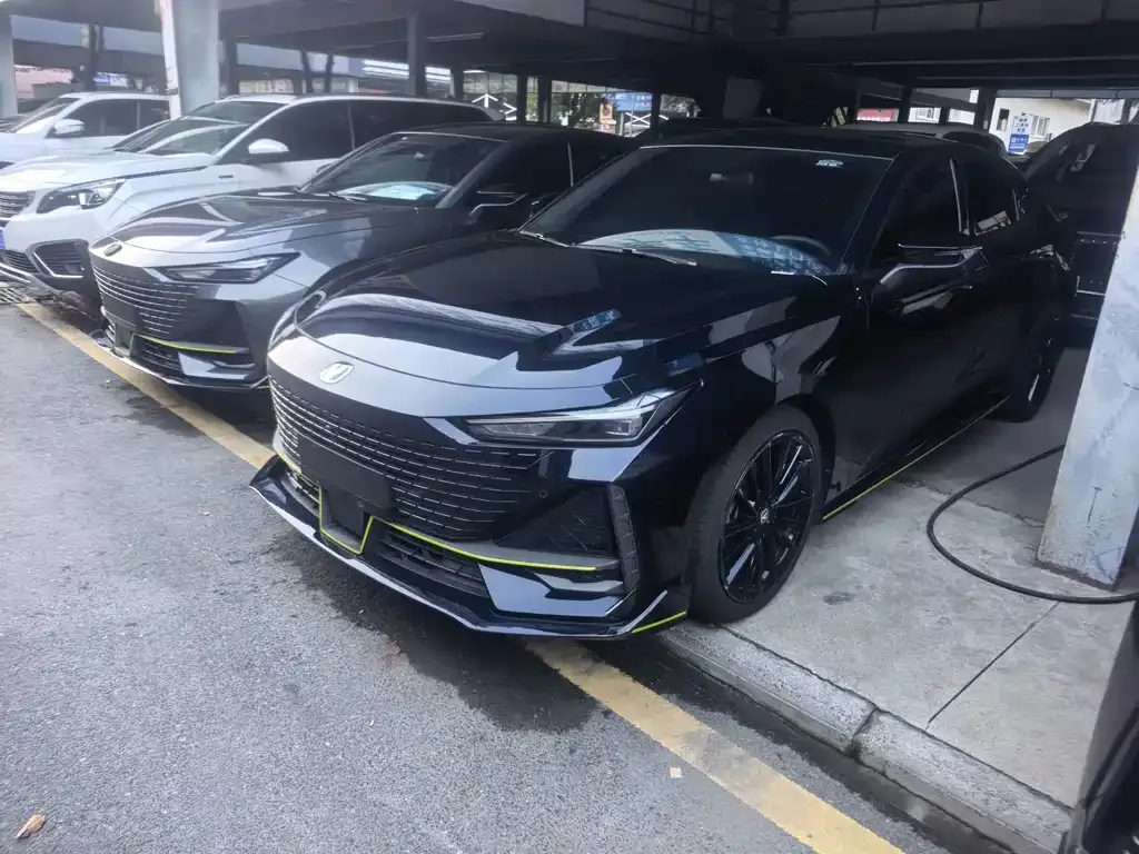 2022 Changan UNI-V 1.5T
