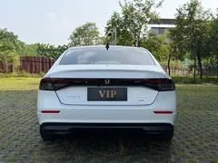 2023 Honda Accord 260TURBO, белый — фото 5