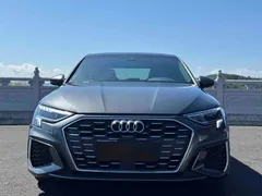 2023 Audi A3L Limousine 35 TFSI Luxury Sport — фото 2