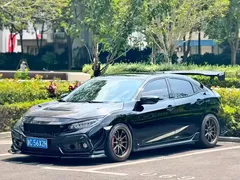 2021 Honda Civic Hatchback 220Turbo CVT, чёрный — фото 1