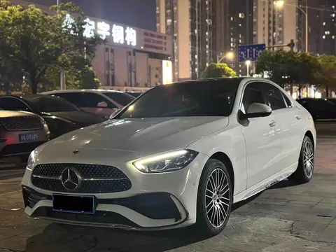 奔驰C级 2023款 改款 C 260 L 运动版