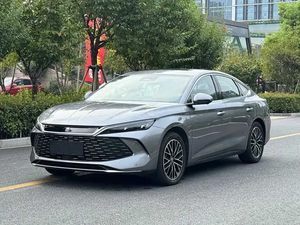 2024 BYD Qin L DM-i 120KM