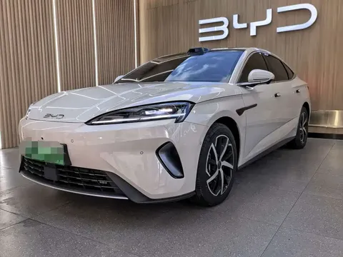 2026 BYD Seal 07 DM-i 1.5T 230km