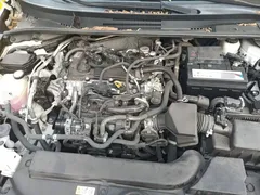 2021 Toyota Corolla TNGA 1.5L CVT, белый — фото 16