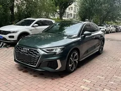 2023 Audi A3 A3L Limousine 35 TFSI, зелёный — фото 1