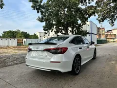 2022 Honda Civic 240Turbo CVT, белый — фото 3