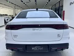 2025 BYD Qin L DM-i 120KM, белый — фото 10