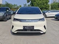 2025 BYD Dolphin Smart Driving 410km Fashion, белый — фото 2